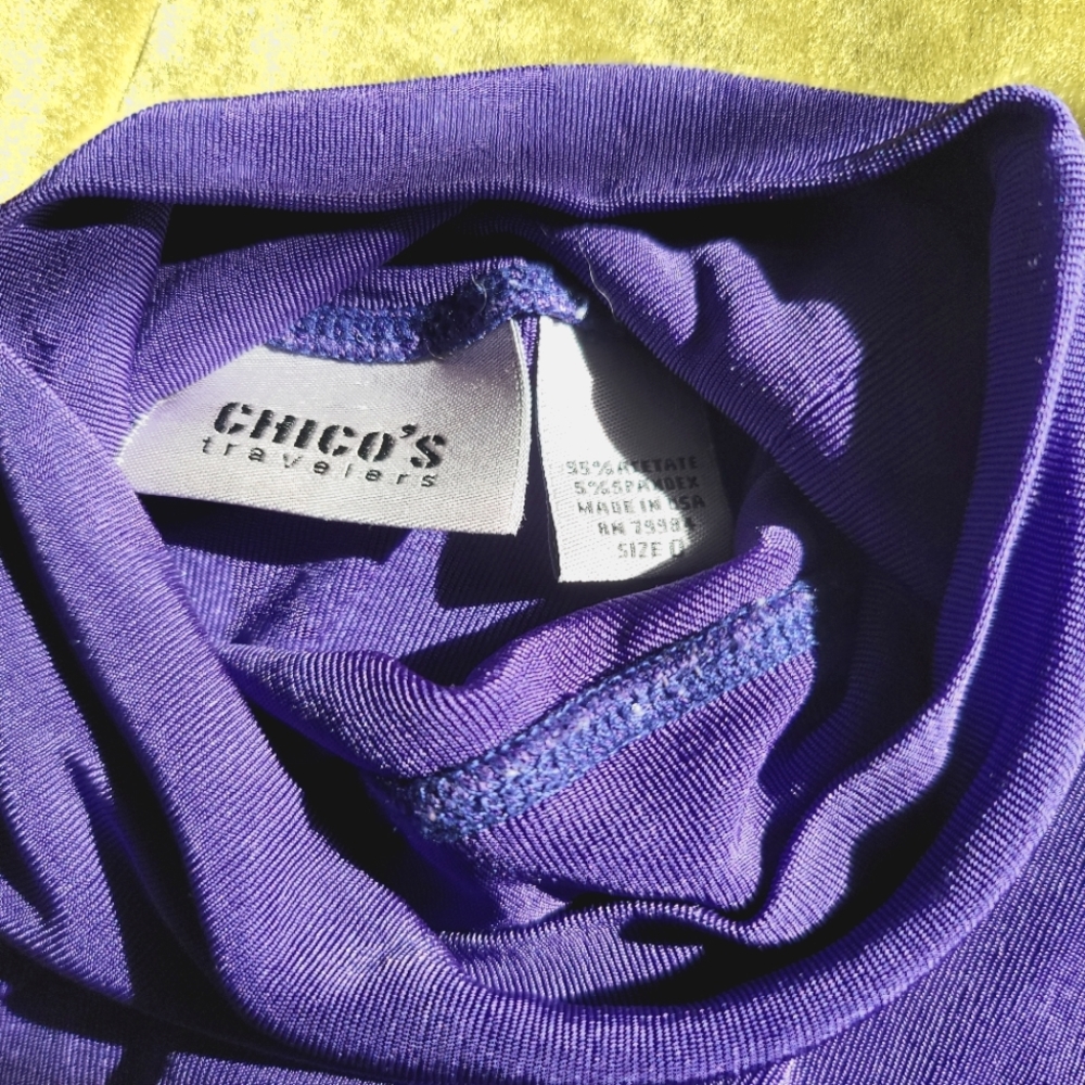 Chicos travelers collection purple stretchy fabric